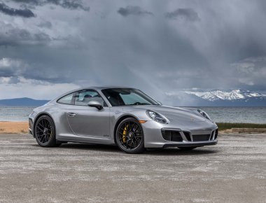 Ξέρετε πώς προέκυψε το νούμερο 911 της Porsche; (βίντεο)